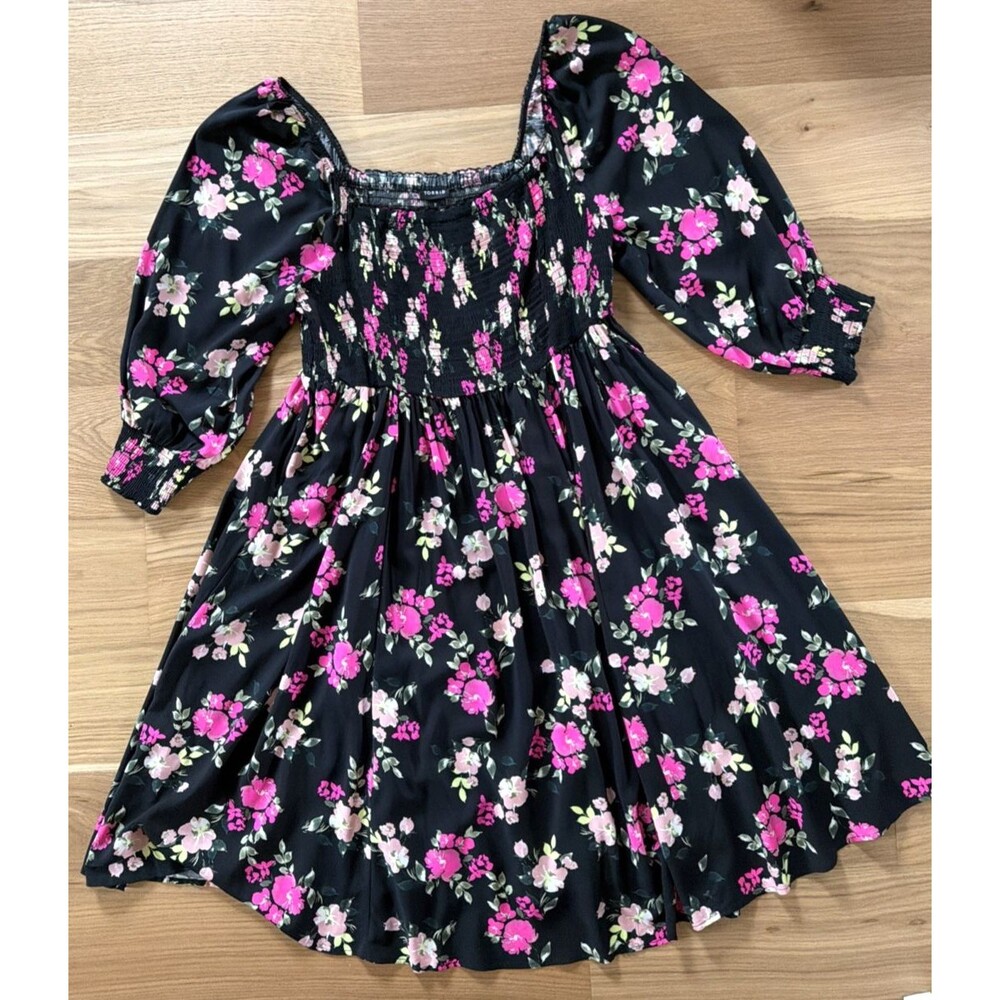 NWT Torrid Black Pink Floral Smock Midi Dress 2 Milkmaid Peasant Puff 3/4 Sleeve - Picture 1 of 16